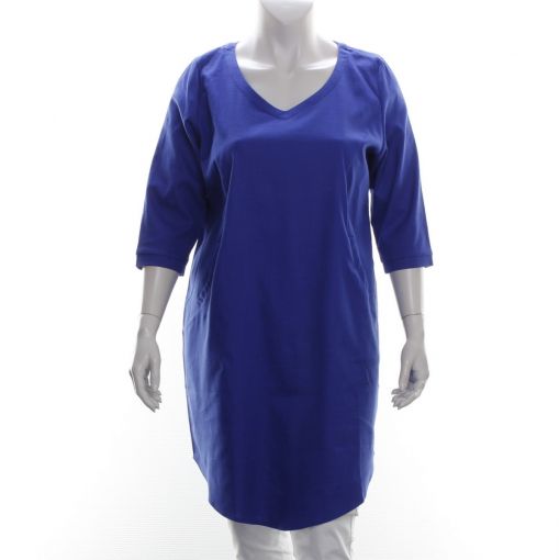 Chris Size kobaltblauwe katoen linnen rechte jurk model Lilly dress