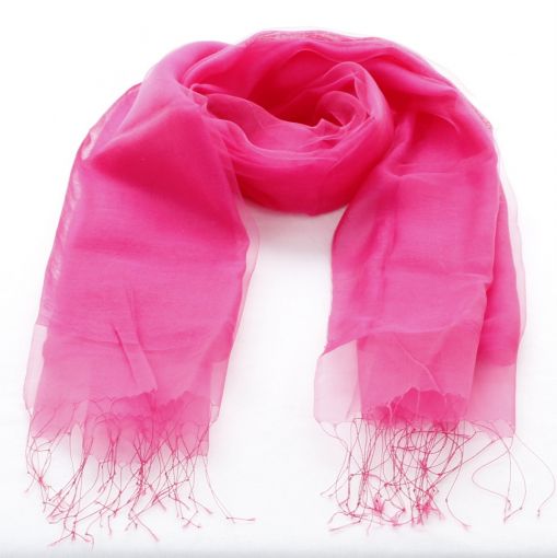 Dunne roze shawl dubbel voile met franje