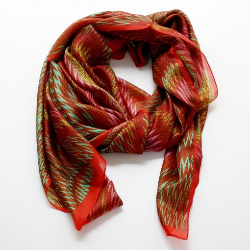 kleurrijke zijden shawl met grafische print